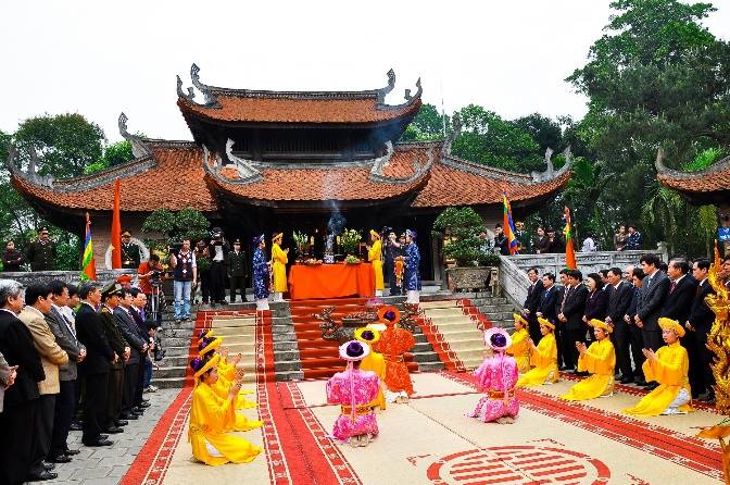 16 - Vọng mẫu- Ngo Chi Thanh